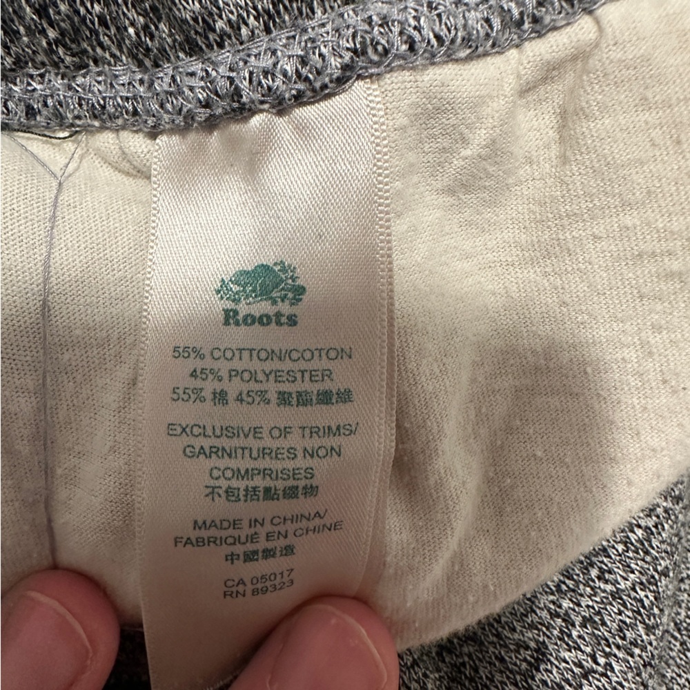 Roots Salt and Pepper Gray Jogger Style Sweatpants Size XXS Kids - Picture 10 of 11